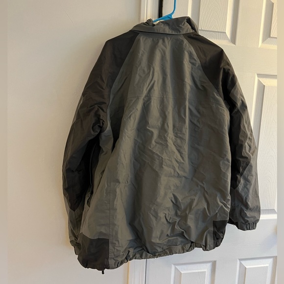 Columbia Ski Shell - Picture 2 of 15